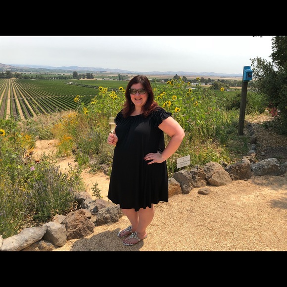 Meet your Posher, Caryn - Picture 1 of 1